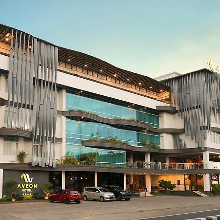 Aveon Hotel Yogyakarta By Daphna Management Exterior photo